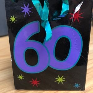 Meet your Posher, Roxann